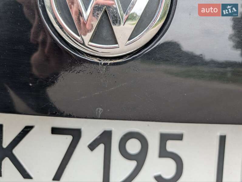 Volkswagen Passat 2011