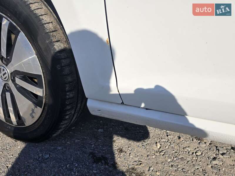 Volkswagen e-Golf 2017