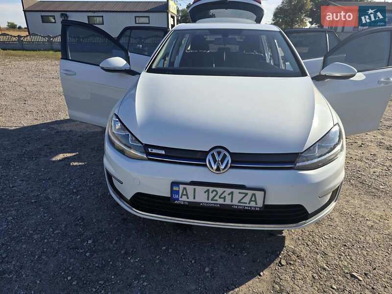 Volkswagen e-Golf 2017