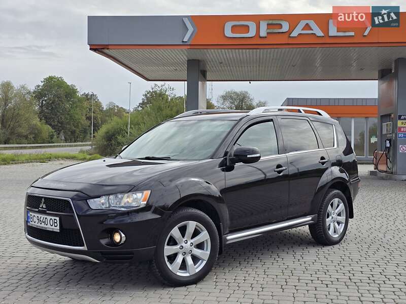 Mitsubishi Outlander 2010