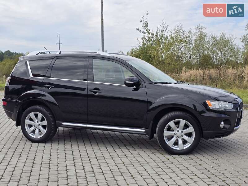 Mitsubishi Outlander 2010