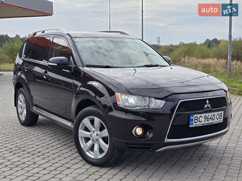 Mitsubishi Outlander 2010