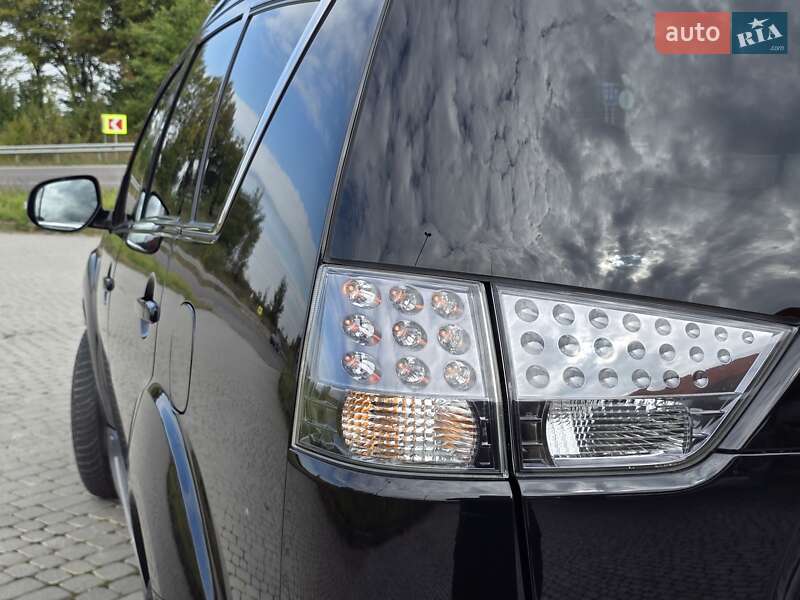 Mitsubishi Outlander 2010