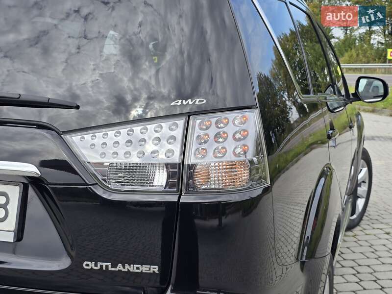 Mitsubishi Outlander 2010