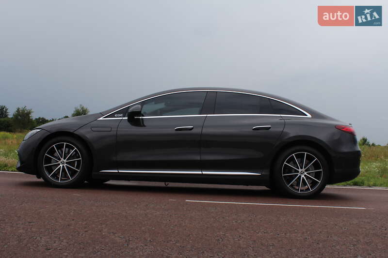 Mercedes-Benz-6