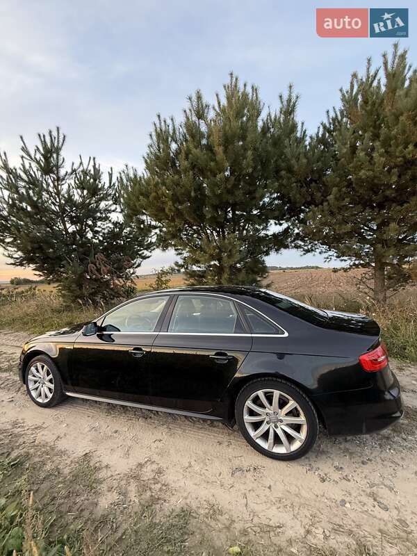Audi A4 2014