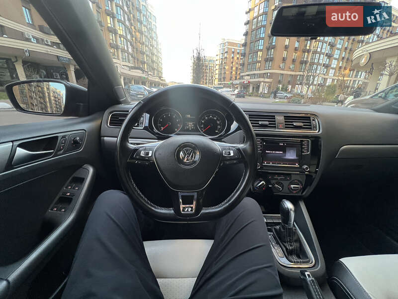 Volkswagen Jetta 2015