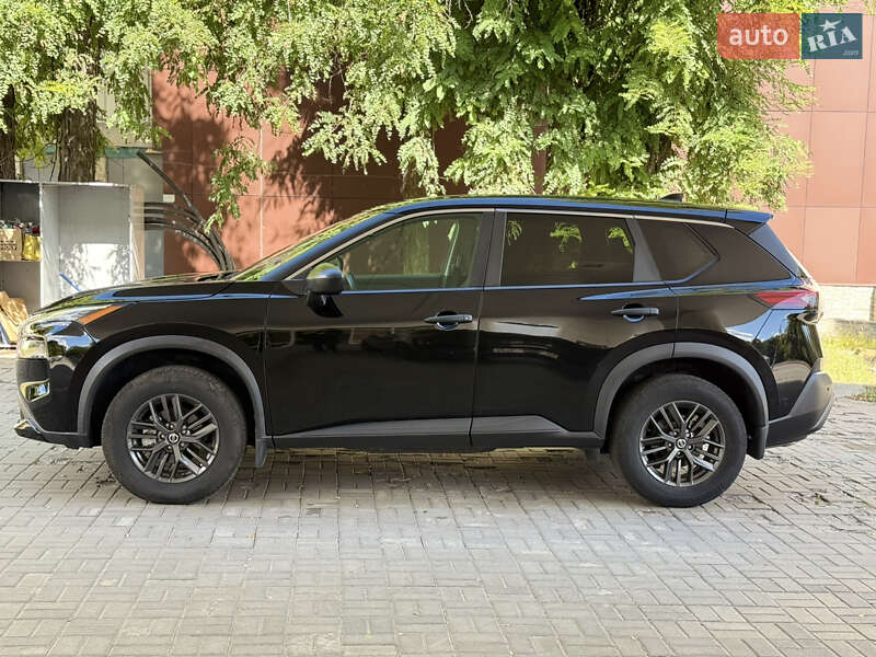 Nissan Rogue 2021