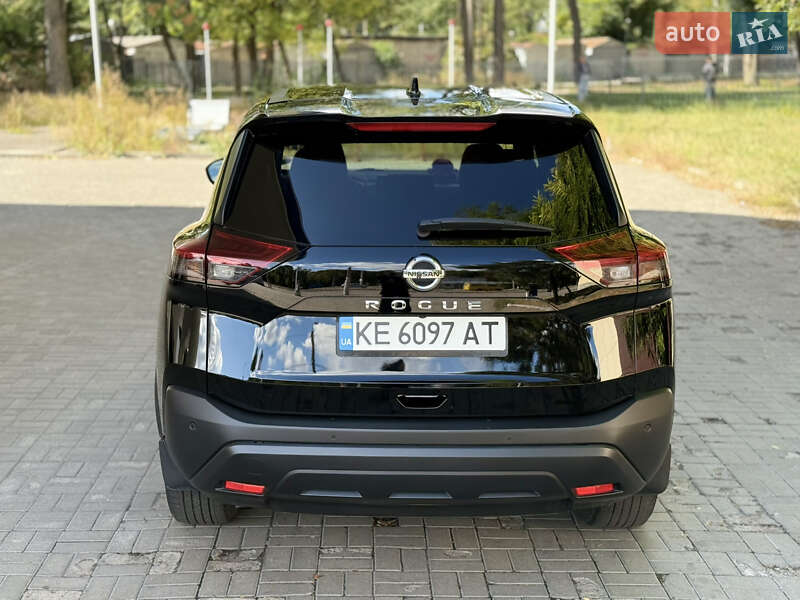 Nissan Rogue 2021