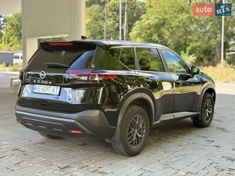 Nissan Rogue 2021