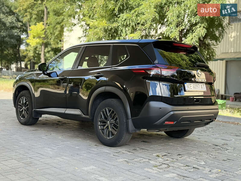 Nissan Rogue 2021