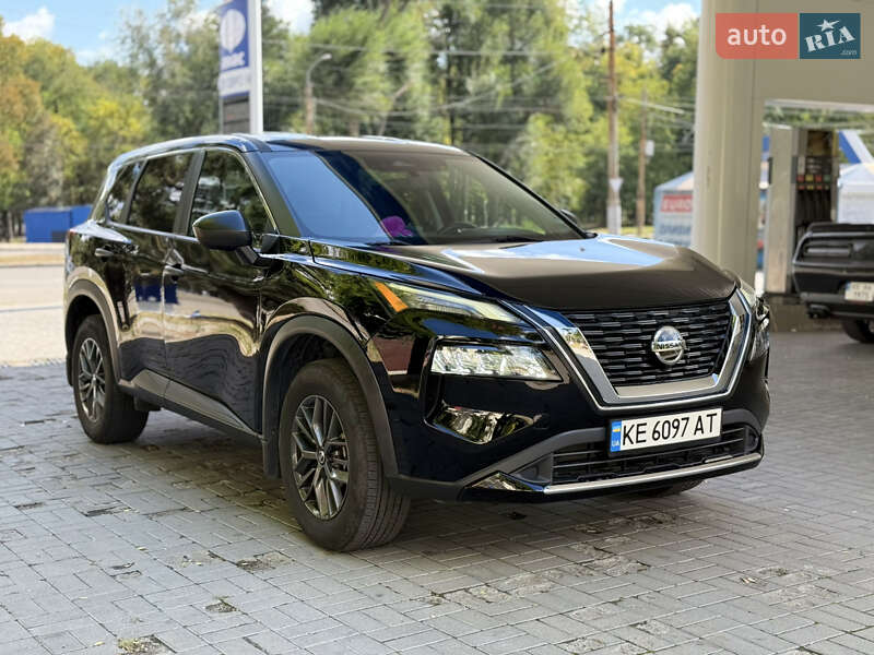 Nissan Rogue 2021