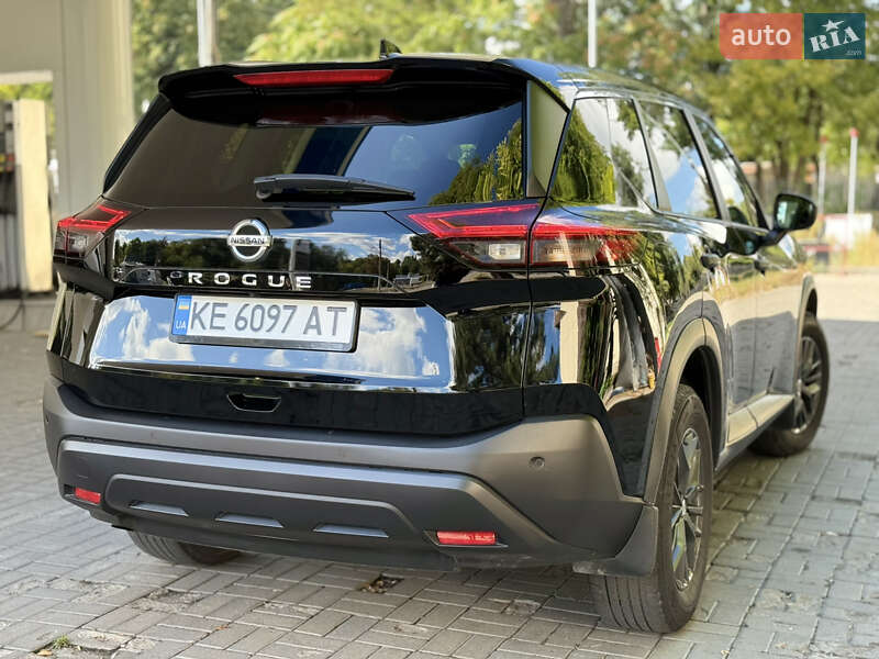 Nissan Rogue 2021