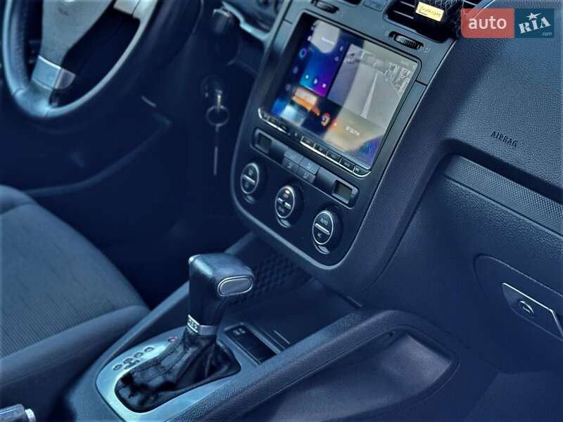 Volkswagen Golf 2008