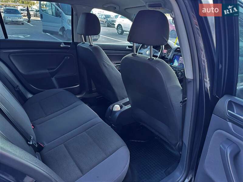 Volkswagen Golf 2008