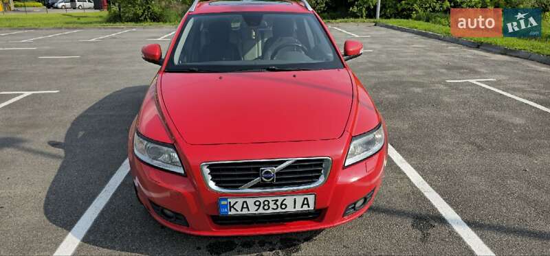 Volvo V50 2010