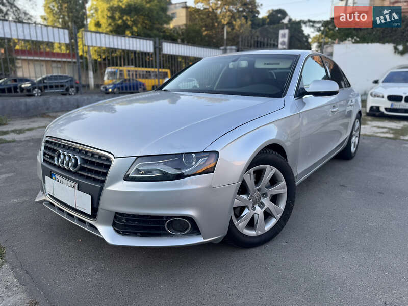 Audi A4 2011