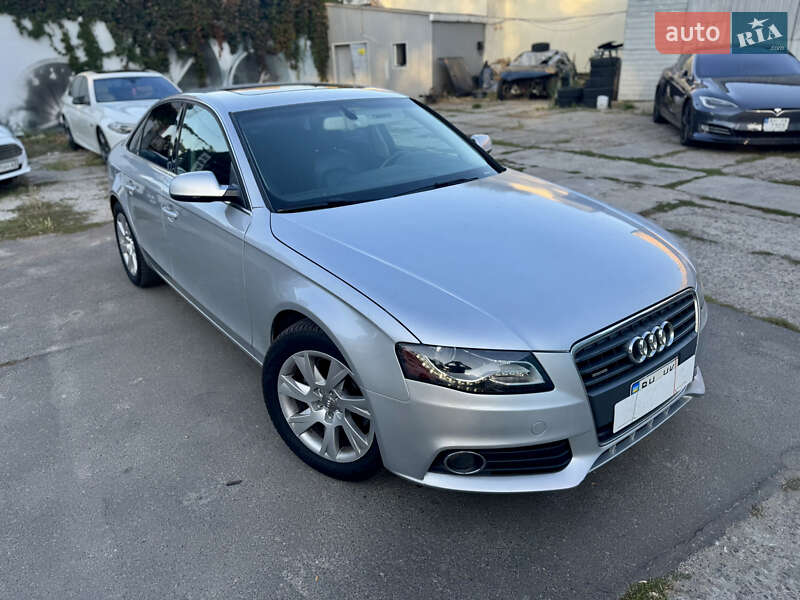 Audi A4 2011