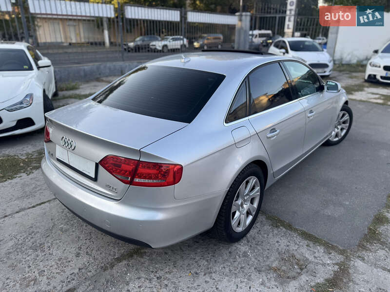 Audi A4 2011