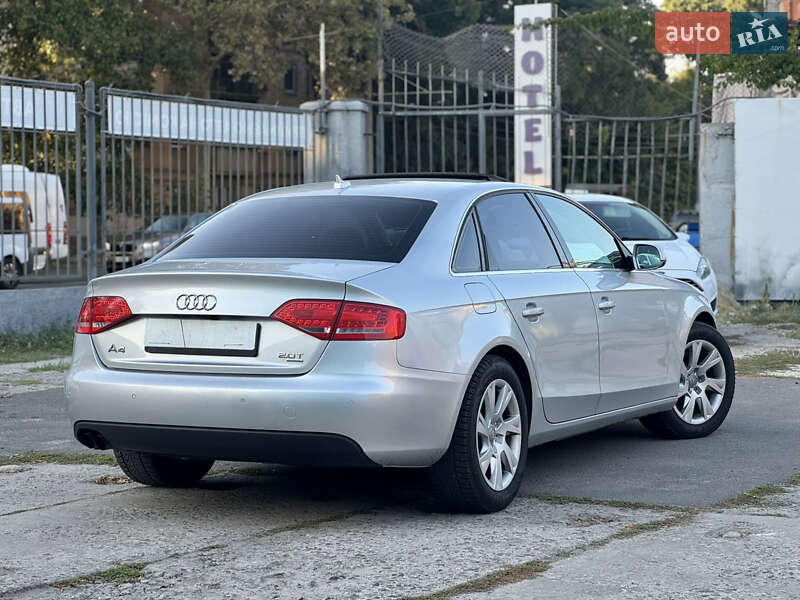 Audi A4 2011