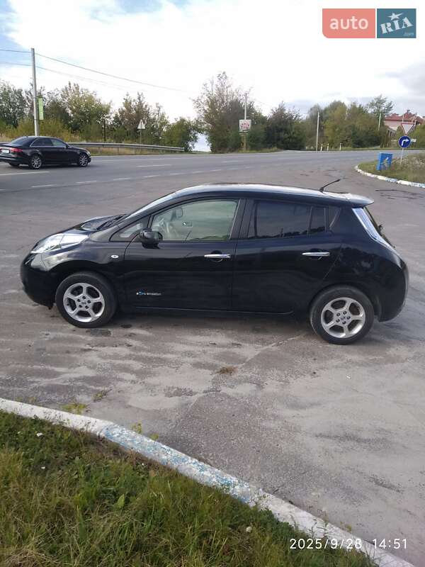 Nissan Leaf 2012