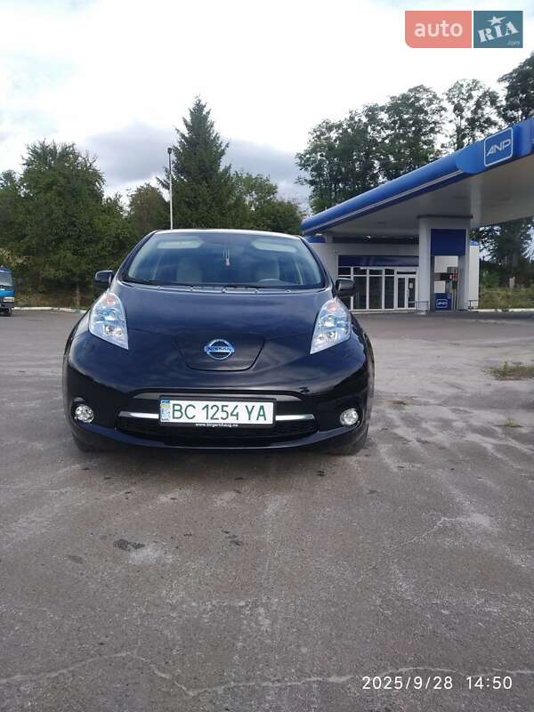 Nissan Leaf 2012