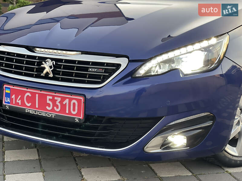 Peugeot 308 2015