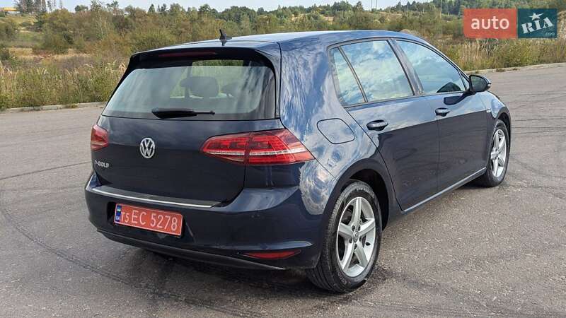Volkswagen e-Golf 2015