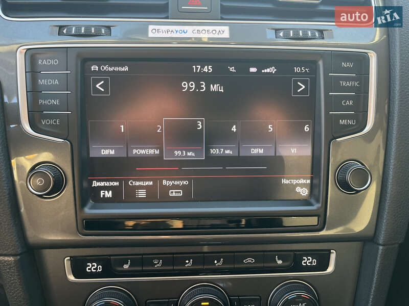 Volkswagen e-Golf 2016