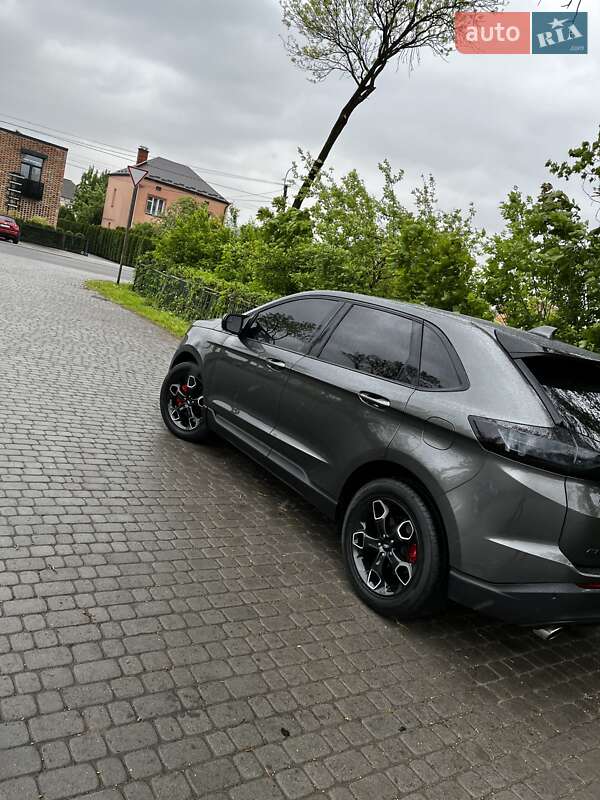 Ford Edge 2018