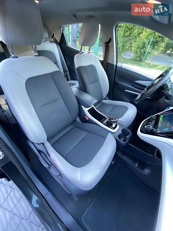 Chevrolet Bolt EV 2016