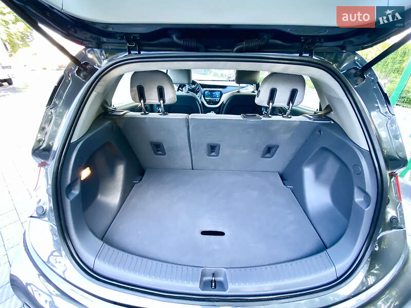 Chevrolet Bolt EV 2016