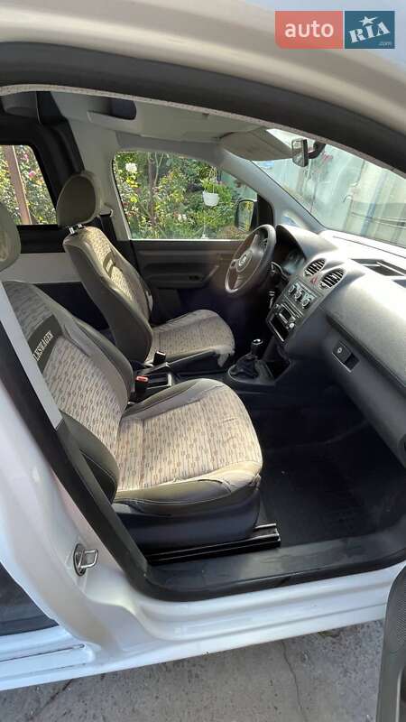 Volkswagen Caddy 2015