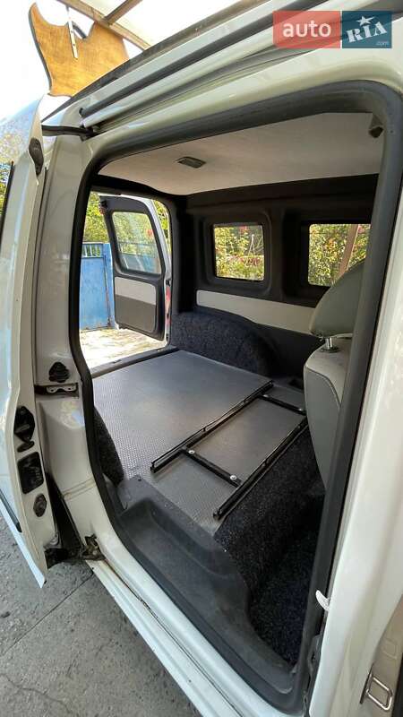 Volkswagen Caddy 2015