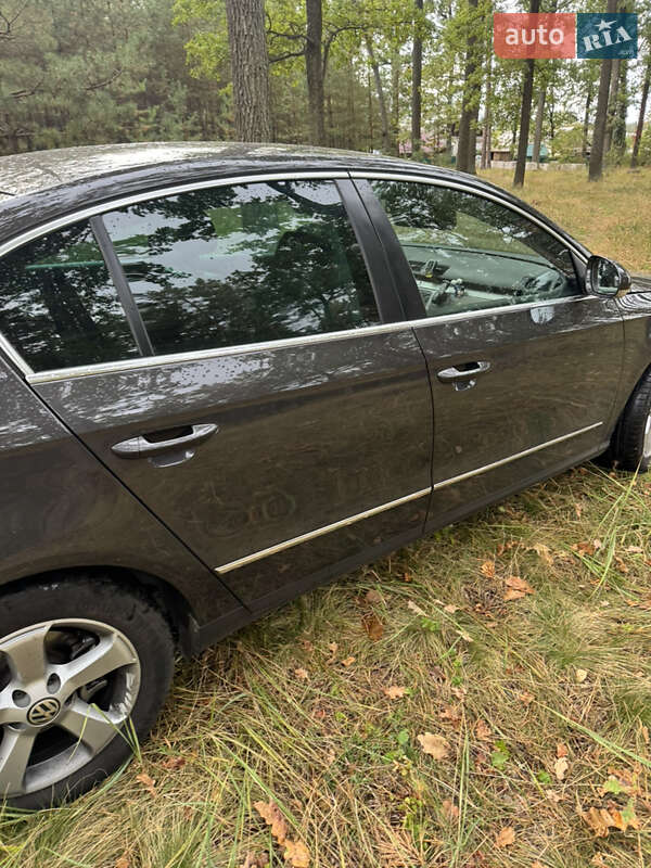 Volkswagen Passat 2009