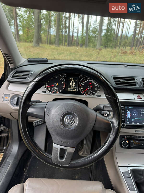 Volkswagen Passat 2009