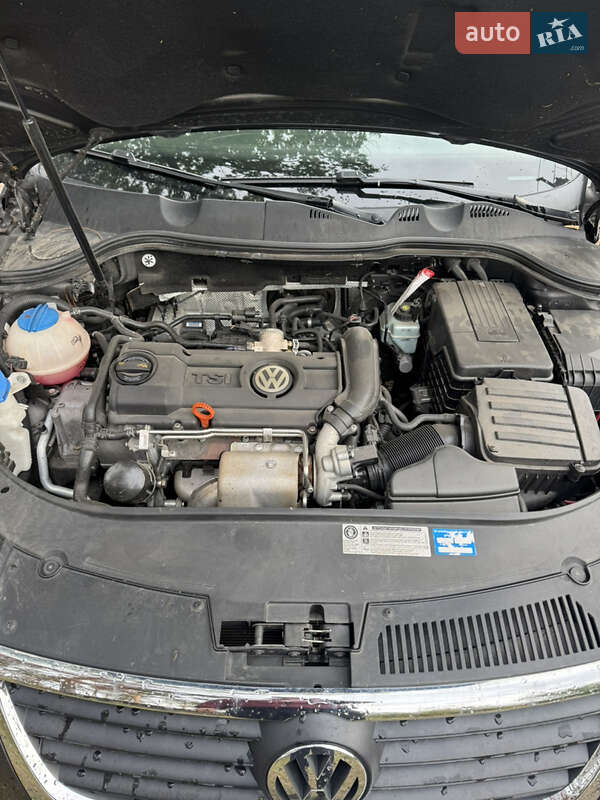 Volkswagen Passat 2009