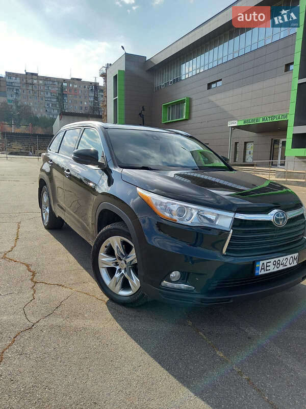 Toyota Highlander 2014