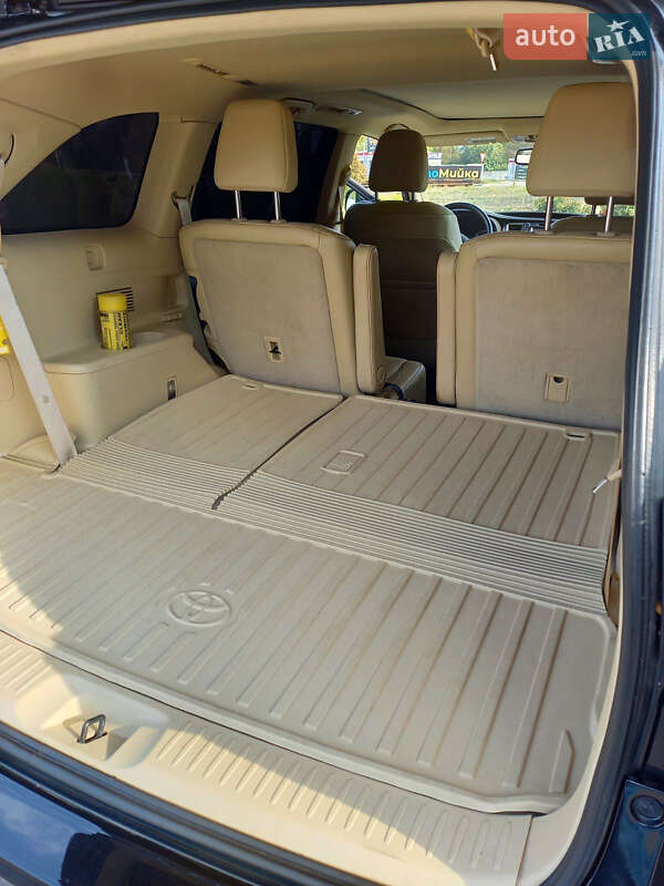 Toyota Highlander 2014