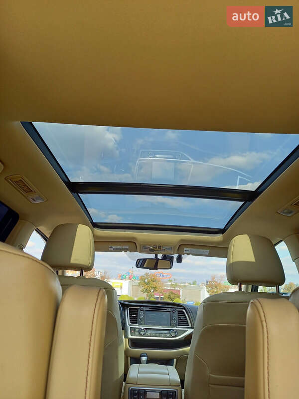 Toyota Highlander 2014