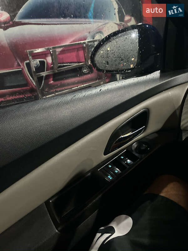 Chevrolet Cruze 2013