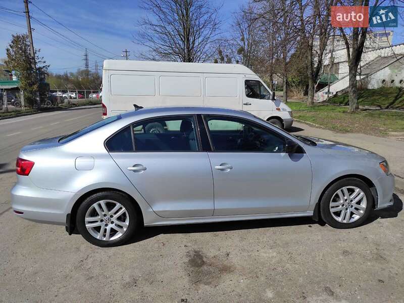 Volkswagen Jetta 2014