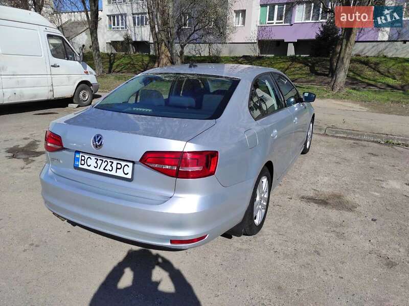 Volkswagen Jetta 2014
