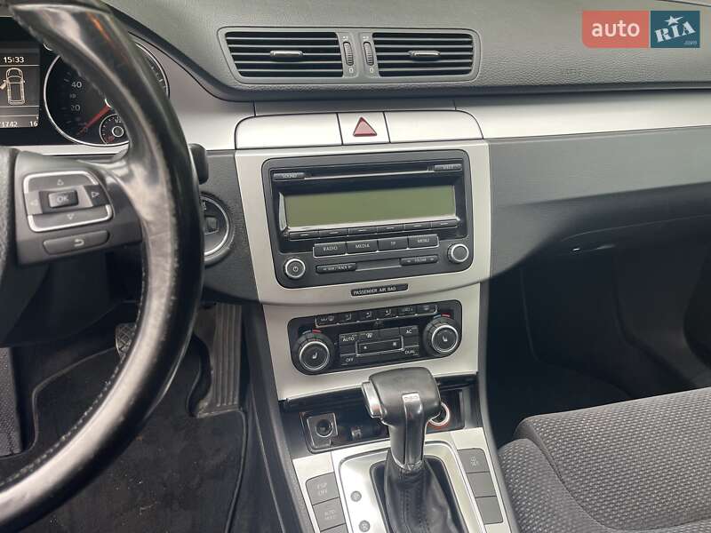 Volkswagen Passat 2009