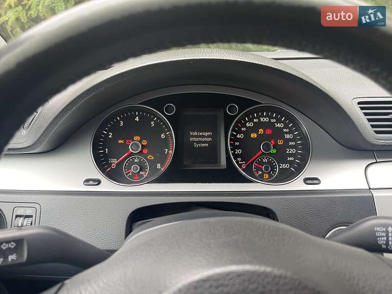 Volkswagen Passat 2009