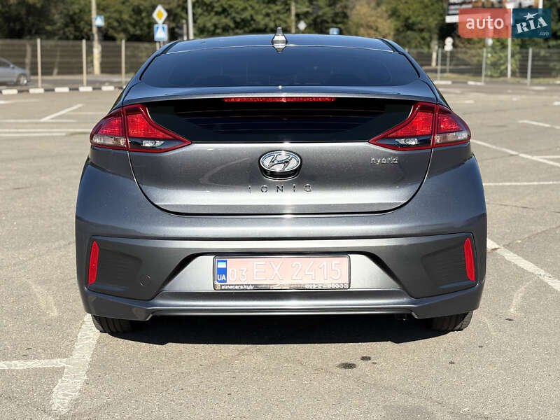 Hyundai-4