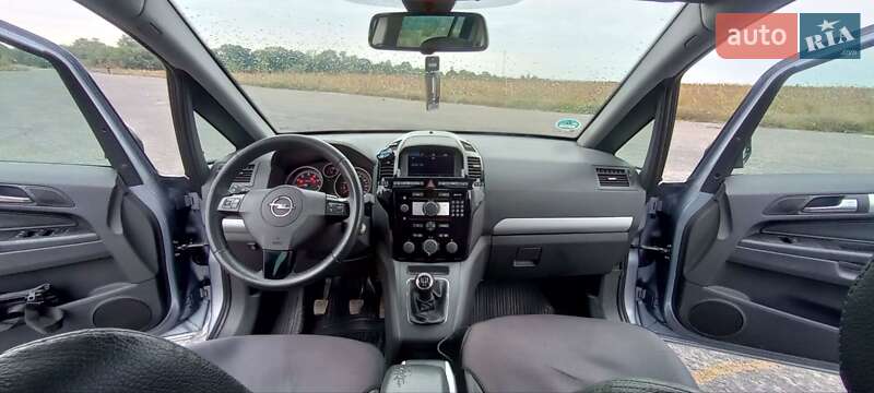 Opel Zafira 2009