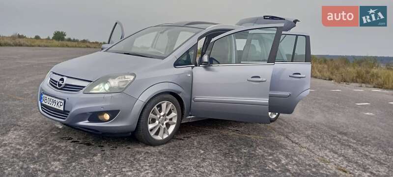 Opel Zafira 2009