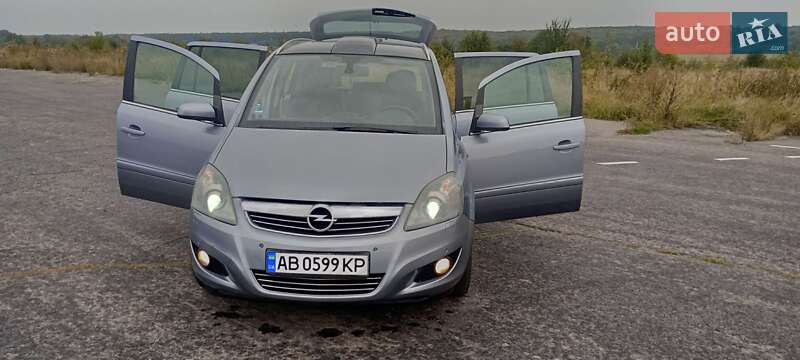 Opel Zafira 2009