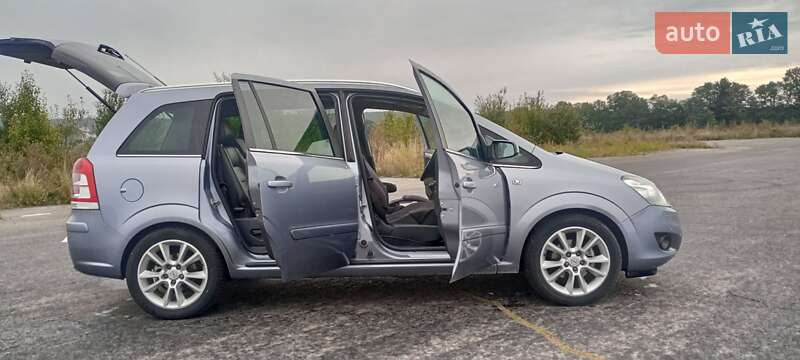 Opel Zafira 2009